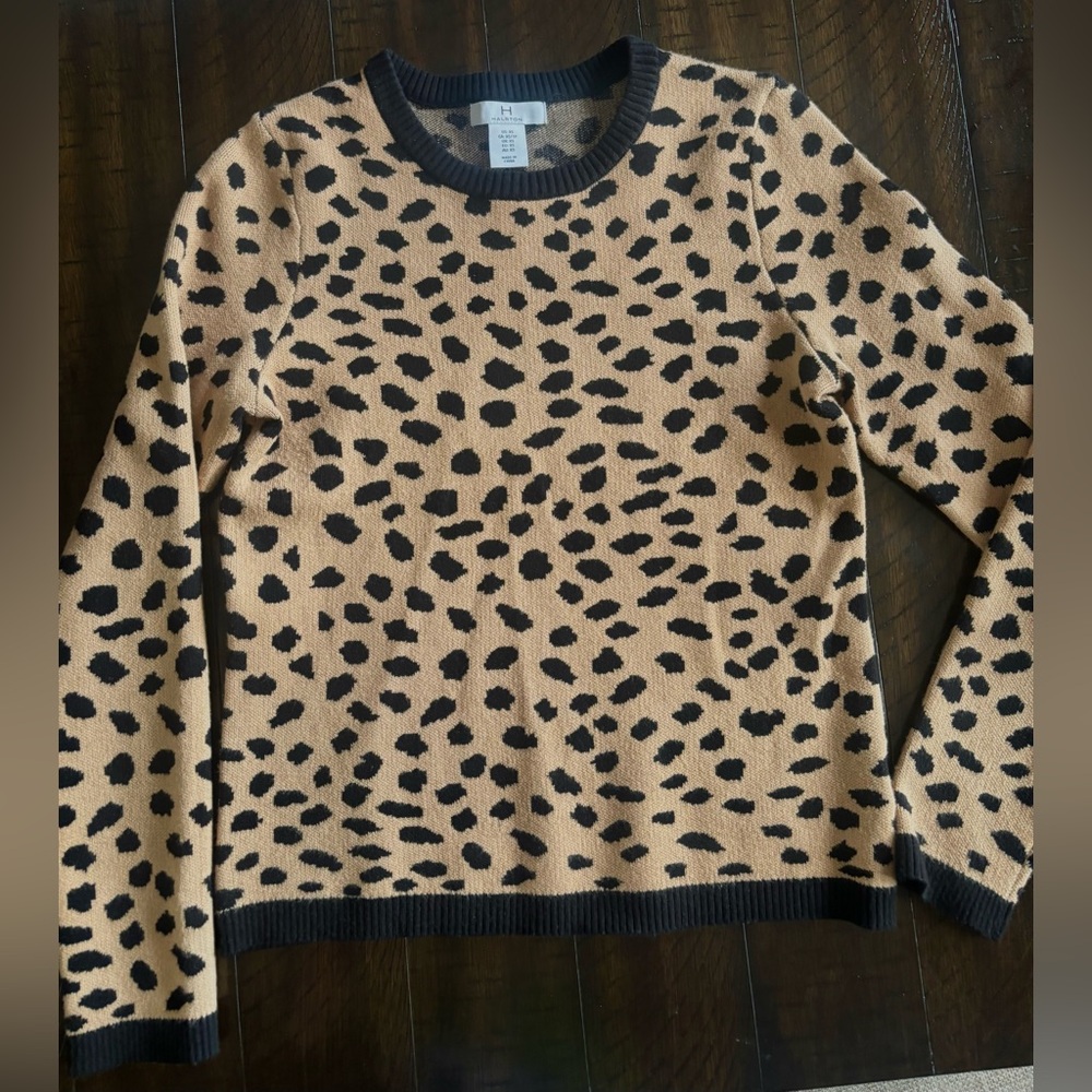 H by Halston Black and Tan Leopard Crewneck Sweater